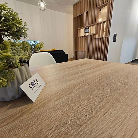 Deluxe Cozy Studios On Central M Eminescu Street #Târgu-Mureş Eksteriør bilde
