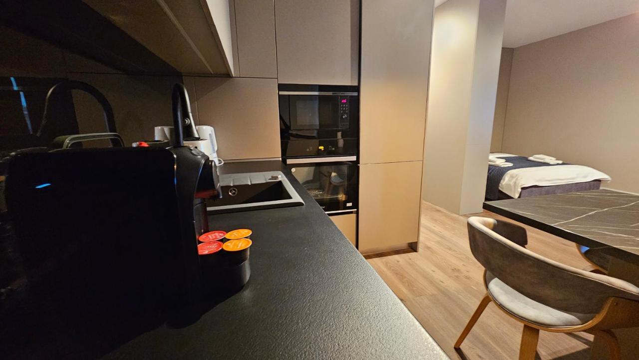 Deluxe Cozy Studios On Central M Eminescu Street #Târgu-Mureş Eksteriør bilde